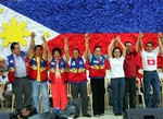  Some of the senatorial candidates calling themselves the Genuine Opposition from left to right, John Osmena, Coco Pimentel, Sonia Roco, United Opposition President Mayor Jejomar Binay , Nikki Coseteng, Loren Legarda, Allan Cayetano and Sonny Rivera repre