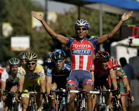 Ivan Dominguez, with the Toyota-United Pro Cycling Team, wins the first stage on the Tour of Missouri cycling race Tuesday, Sept. 11, 2007 in Kansas City, Mo. Dominguez won the with a time of 3:05:37.8.