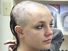 Britney Spears shaving own head