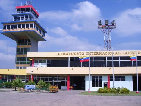 Jacinto Lara International Airport