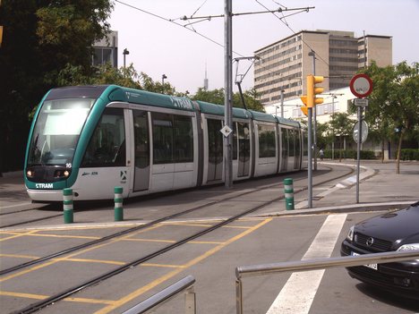 The Trambaix on its way through Avinguda de Xile. The Trambaix (Catalan pronunciation: [tɾəmˈbaʃ]) is a light rail (tram) system operated by TRAMMET connecting the Baix Llobregat area with the city of Barcelona in Catalonia, Spain.