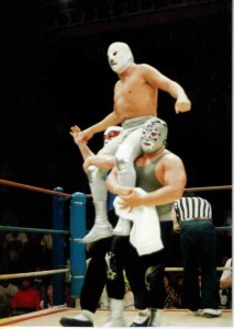 Message to Hijo de Santo: patent this move ASAP, you'll make millions off evil violators in the sports world!