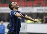 Inter Milan Brazilian midfielder Thiago Motta