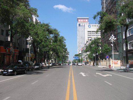 Hua Yuan Street (Garden Street) in the Nangang district