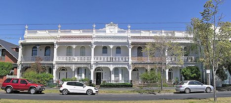 Melbourne Victorian terrace on canterbury road, Middle Park