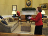 Obama delivers Gillard a handball in the Oval Office