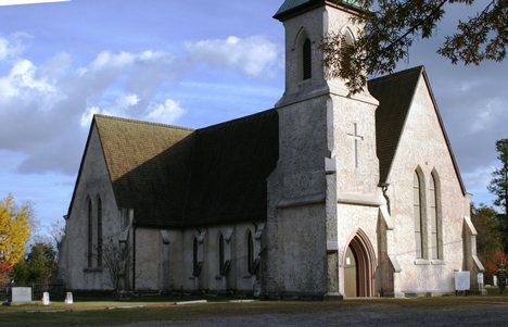 An outstanding example of rammed earth construction in Canada is St. Thomas Anglican Church (Shanty Bay, Ontario) built between 1838 and 1841.