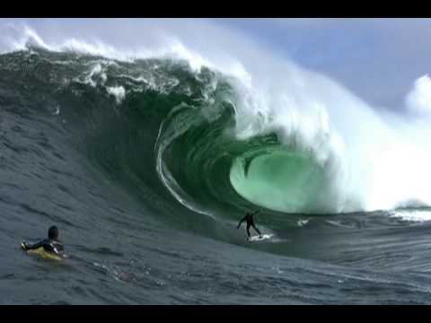 SURFERS RIDE GIANT WAVES AROUND THE WORL-BILLABONG XXL