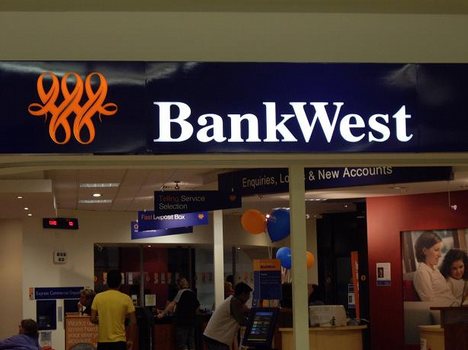 KLps1 - May 07 - Perth,Australia - BankWest - BankWest bank - Banking - Financial Institute - ATM Machine - Forex.