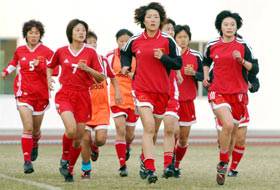 Chinses Women Team Trained in Guangzhou Kxinhua2u