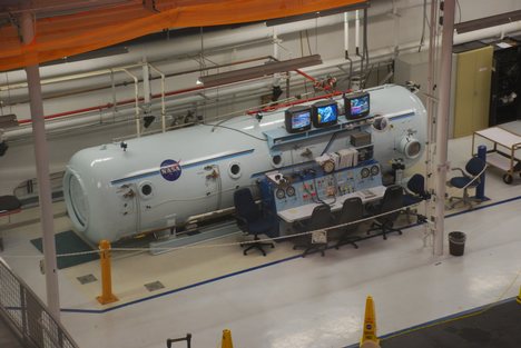 The decompression chamber at the Neutral Buoyancy Lab. A diving chamber or submersible chamber has two main functions