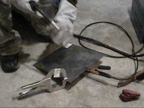 Harbor Freight welder in action with some welding tip! Easy Mig 100