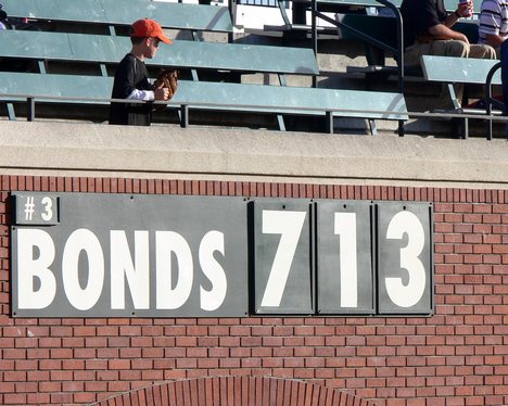 Barry Bonds' 713th home run.