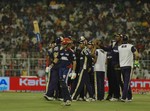 INDIA-KOLKATA-KNIGHT-RIDER-TEAM  Kolkata Knight Riders Players Celebration  during their IPL T20 match at Eden Garden in Kolkata  in Eastern India City ---- WN/BHASKAR MALLICK