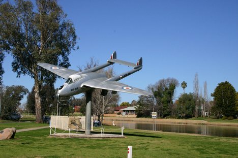 de Havilland Vampire monument next to Lake Forbes