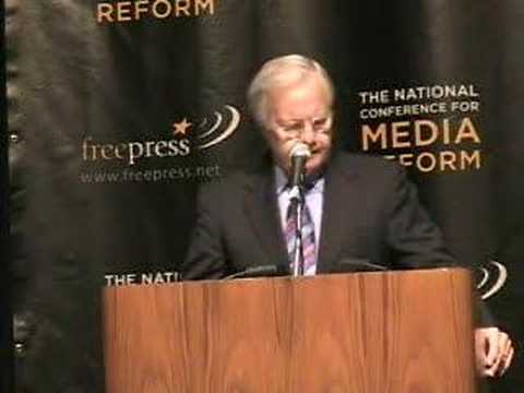 Bill Moyers :What's Wrong with Big Media