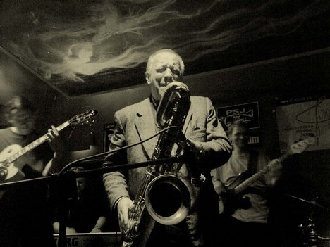 Waldemar Kurpiński & Tress Jazz band in Tygmont Club, Warsaw, Poland