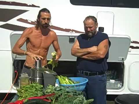 RAW FOOD WEIGHT LOSS 178 pounds! Dave the Raw Food Trucker VIDEO #10