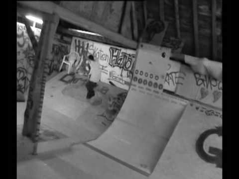 Bail Slam Skate Trash