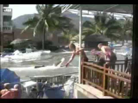 Raw Tsunami Video Phuket Thailand 2004