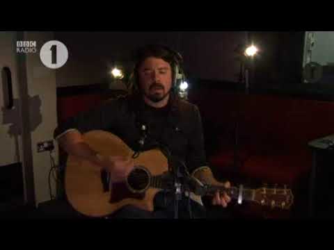 Dave Grohl (Foo Fighters) - Wheels (acoustic)