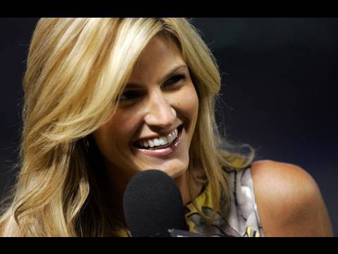 ESPN Reporter Erin Andrews Naked Pictures Hit The Web