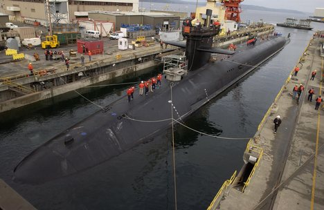 USS Michigan The Ohio class is a class of nuclear-powered submarines used by the United States Navy. The United States has 18 Ohio class submarines: 14 nuclear-powered SSBNs (ballistic missile submarines), each armed with 24 Trident II SLBMs; they are also known as 