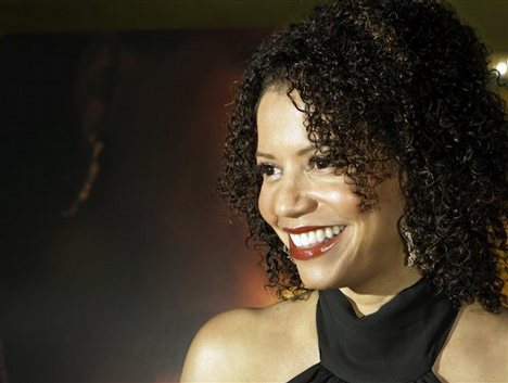 Gloria Reuben