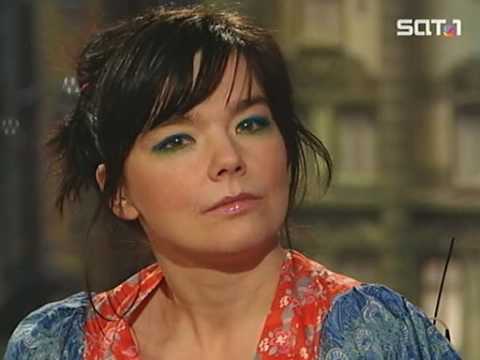 Björk -- Harald Schmidt Show Interview