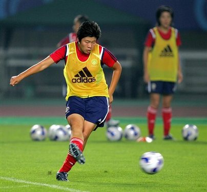 China's Ma Xiaoxu takes a shot at goal during a practice session for the 2007 FIFA Women's World Cup