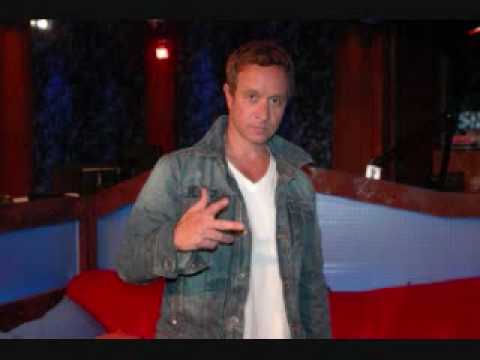 Pauly Shore visits the Howard Stern show - 1/5