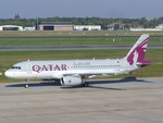 Qatar Airways Airbus A320-200 taxiing at Berlin-Tegel Airport