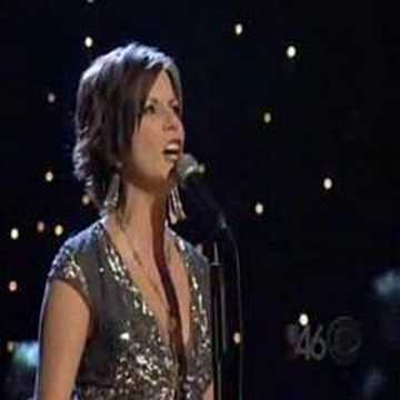 Martina McBride - In My Daughter's Eyes (LIVE)