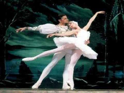 TCHAIKOVSKY: Swan Lake - Лебединое Озеро