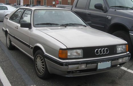 Audi Coupé GT.