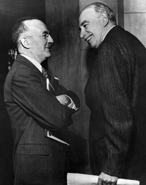 Keynes (right) and Harry Dexter White at the Bretton Woods Conference