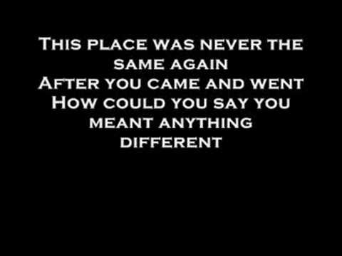 Blink 182 - Feeling this (lyrics)