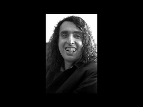 Tiny Tim - Living In The Sunlight, Loving In The Moonlight [LYRICS]