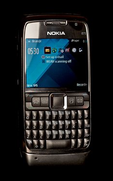 Nokia E71