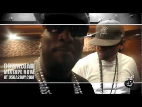 Young Jeezy - Slow Grind (Tour Bus Performance Video)