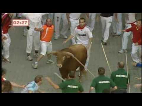 Eyewitness to death in Pamplona bull run