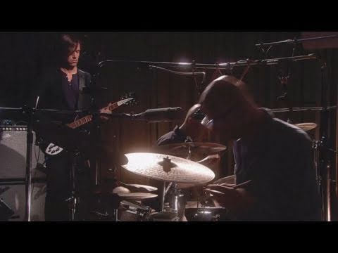 Radiohead - Staircase (live From the Basement)