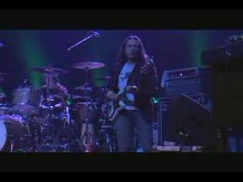 Gov't Mule - Mother Earth (Tail of 2 Cities DVD)