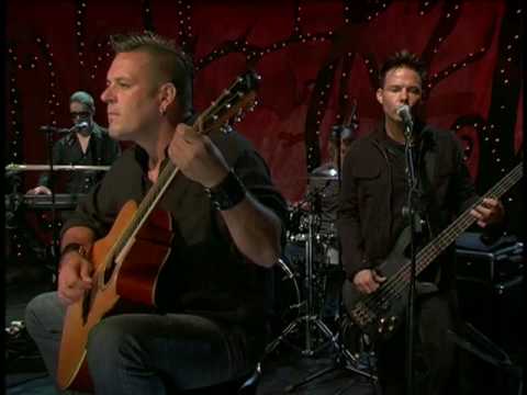 Blue October - Hate Me (Live at VH1)