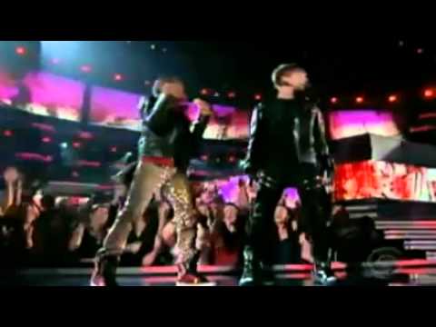 Justin Bieber Grammy's Performance 2011