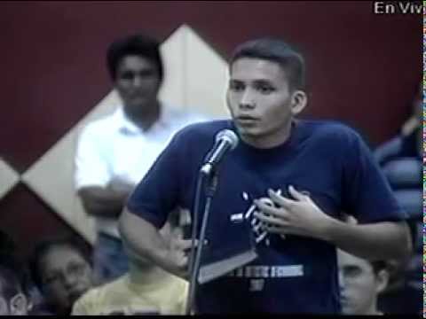 Alarcon y estudiantes de la UCI, video completo