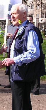 Tony Benn about to join the March 2005 anti-war demonstration in London