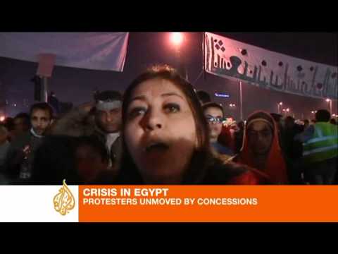 Egypt's potential PM falls flat in Tahrir Square