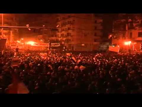 Protesters in Tahrir Square break into song