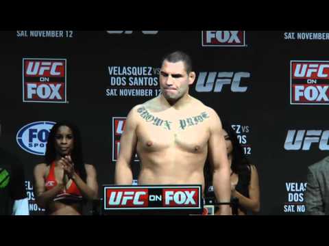 UFC on FOX: Velasquez vs. Dos Santos Weigh-In Highlight